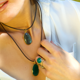 AMAZONIA ORGANICA LABRADORITE PENDANT