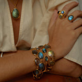 AMAZONIA ORGANICA LABRADORITE BRACELET