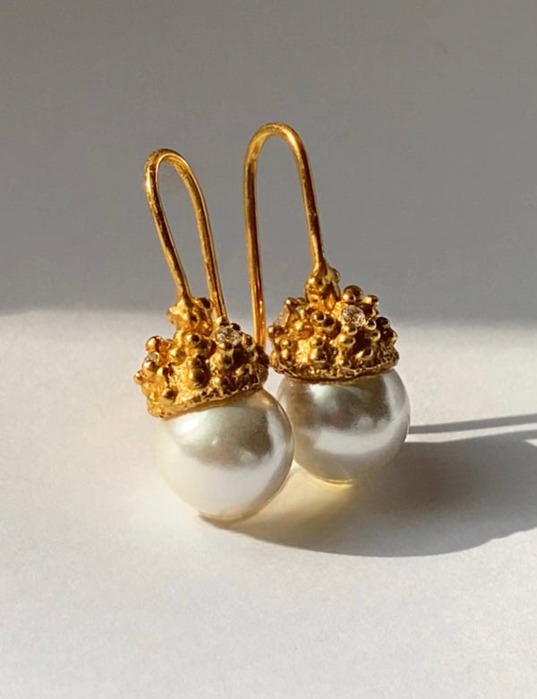 AMAZONIA ORGANICA PEARL EARRINGS