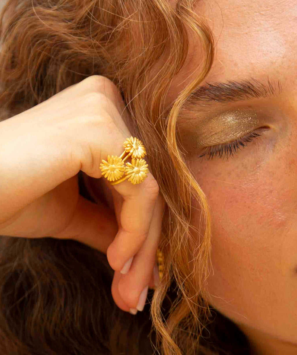 Amazonia Daisy Ring