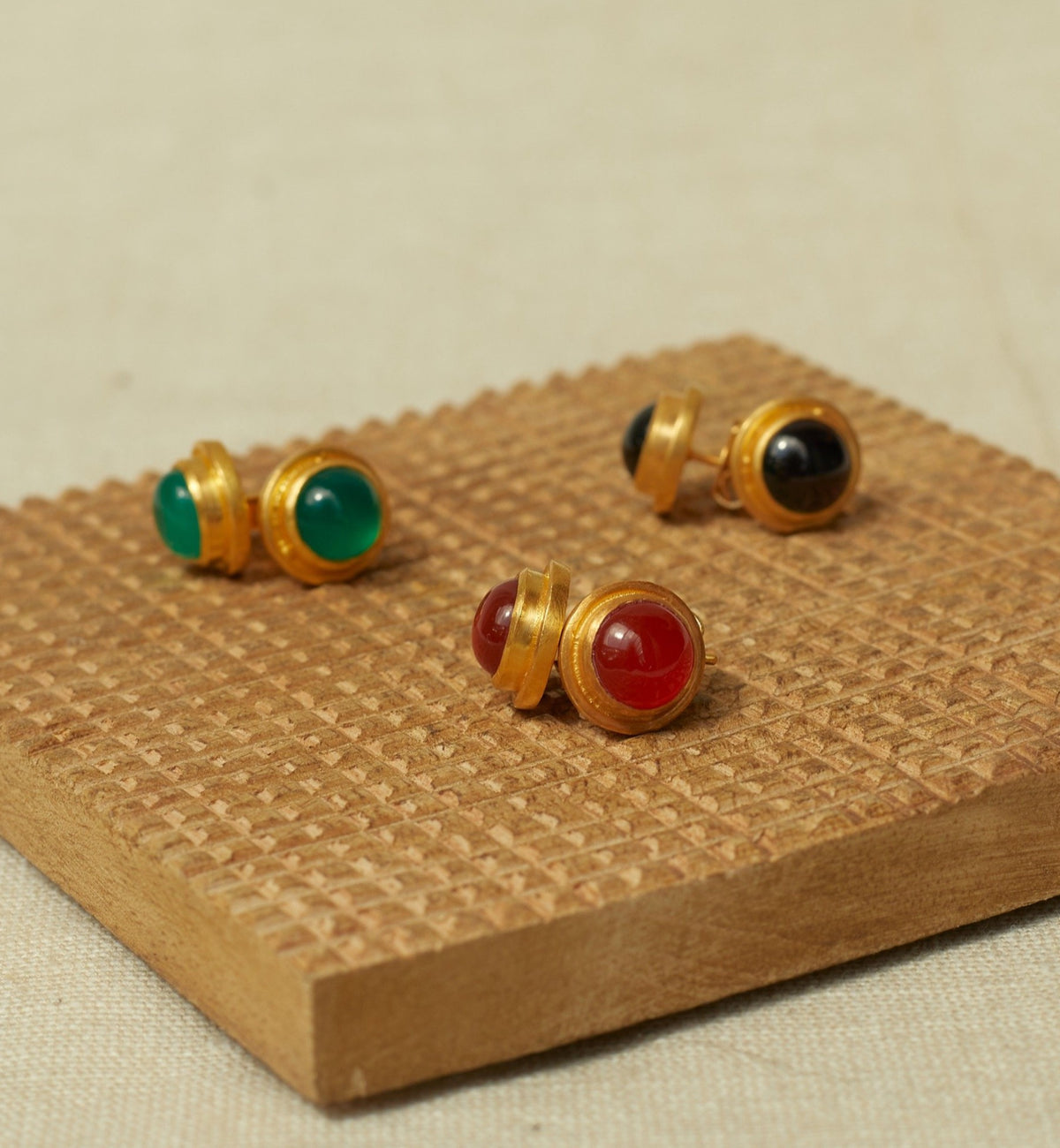 JAIPUR PETITE RED EARRINGS