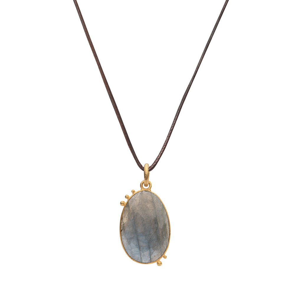 AMAZONIA ORGANICA LABRADORITE PENDANT